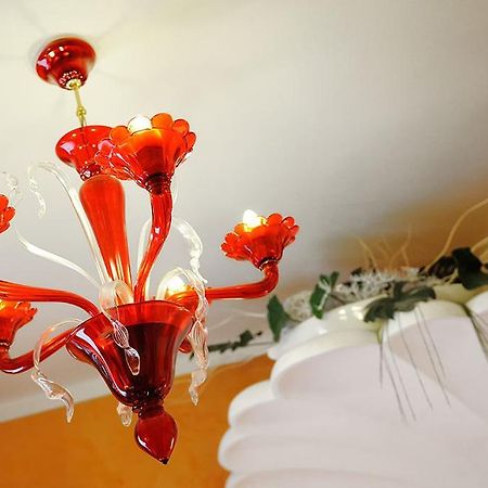 Hotel Benessere Villa Fiorita Colfiorito Dış mekan fotoğraf