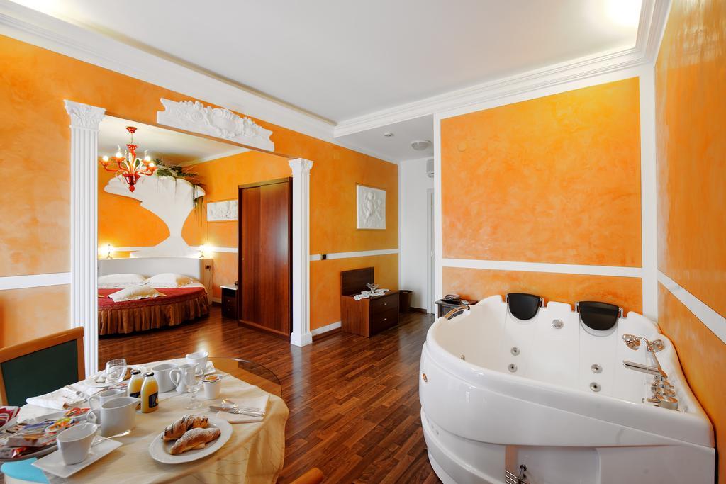 Hotel Benessere Villa Fiorita Colfiorito Dış mekan fotoğraf