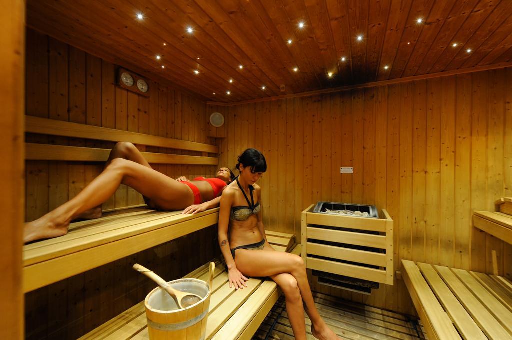 Hotel Benessere Villa Fiorita Colfiorito Dış mekan fotoğraf