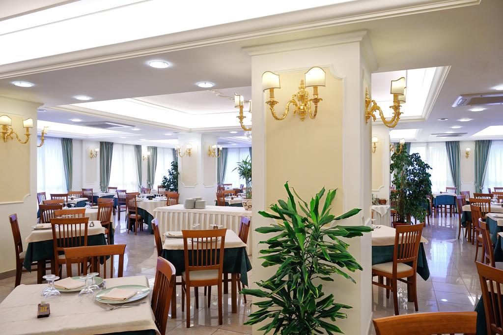Hotel Benessere Villa Fiorita Colfiorito Dış mekan fotoğraf