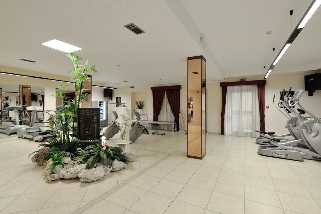Hotel Benessere Villa Fiorita Colfiorito Dış mekan fotoğraf