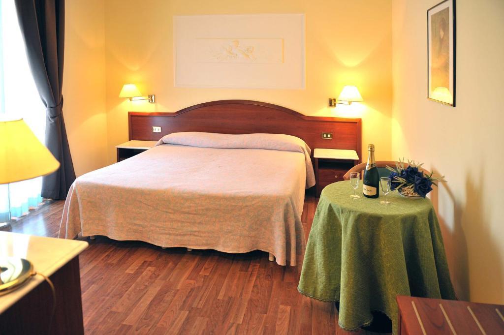 Hotel Benessere Villa Fiorita Colfiorito Dış mekan fotoğraf